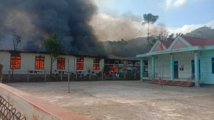 Bộ trưởng Nguyễn Kim Sơn gửi thư chia buồn với gia đình học sinh tử nạn bởi đám cháy tại Sơn La