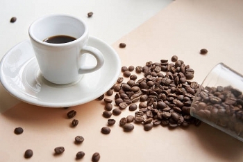 6 thời điểm không nên uống cà phê
