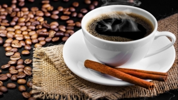 Cà phê nóng và cà phê đá: loại nào tốt hơn cho sức khoẻ?