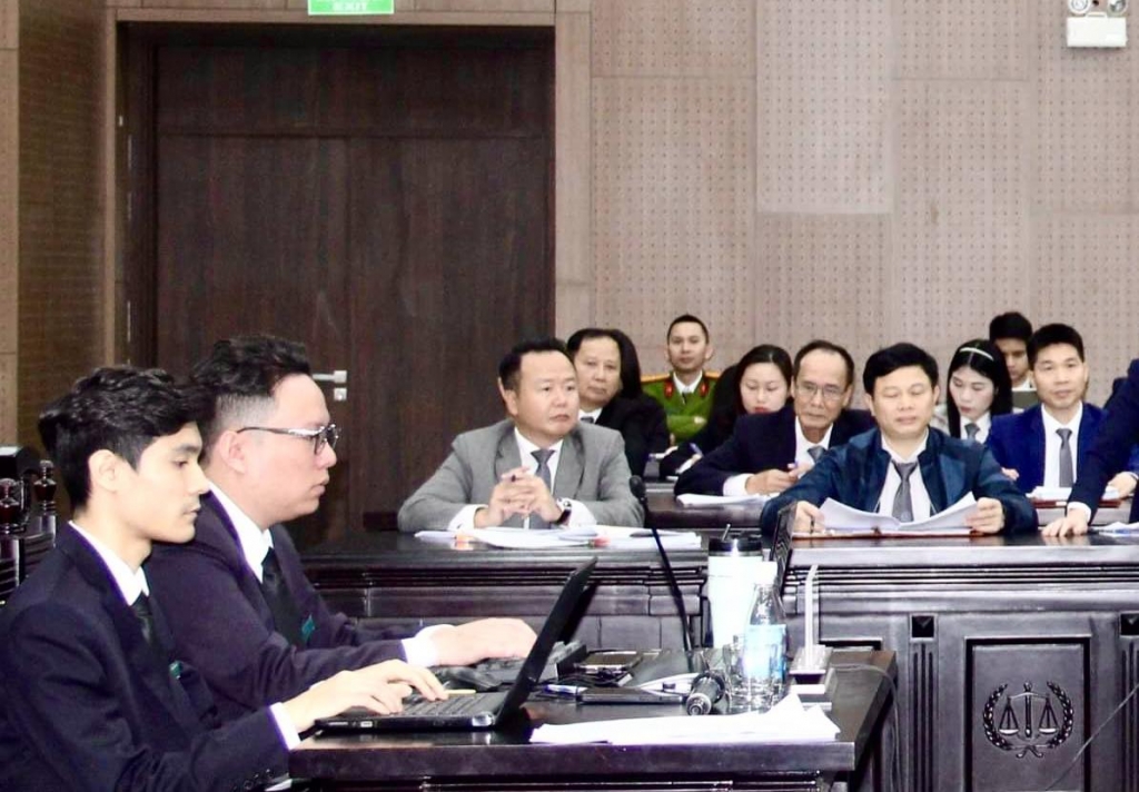 Những bất ngờ tại phiên xử Chủ tịch Tập đoàn Tân Hoàng Minh