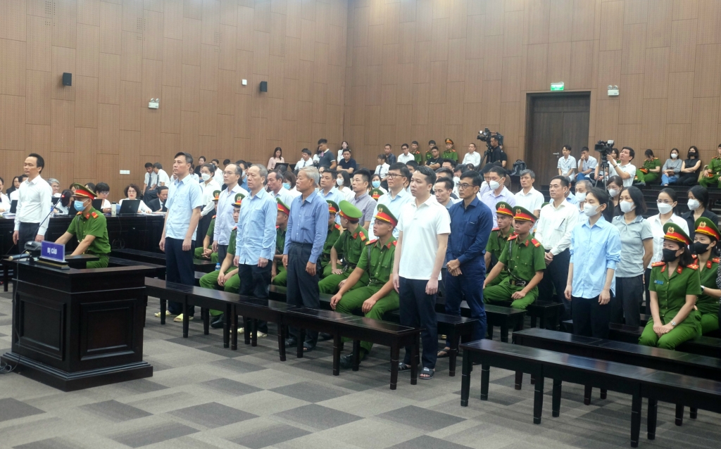 Xét xử cựu Chủ tịch tập đoàn FLC: ông Trịnh Văn Quyết gửi lời xin lỗi đến các bị hại