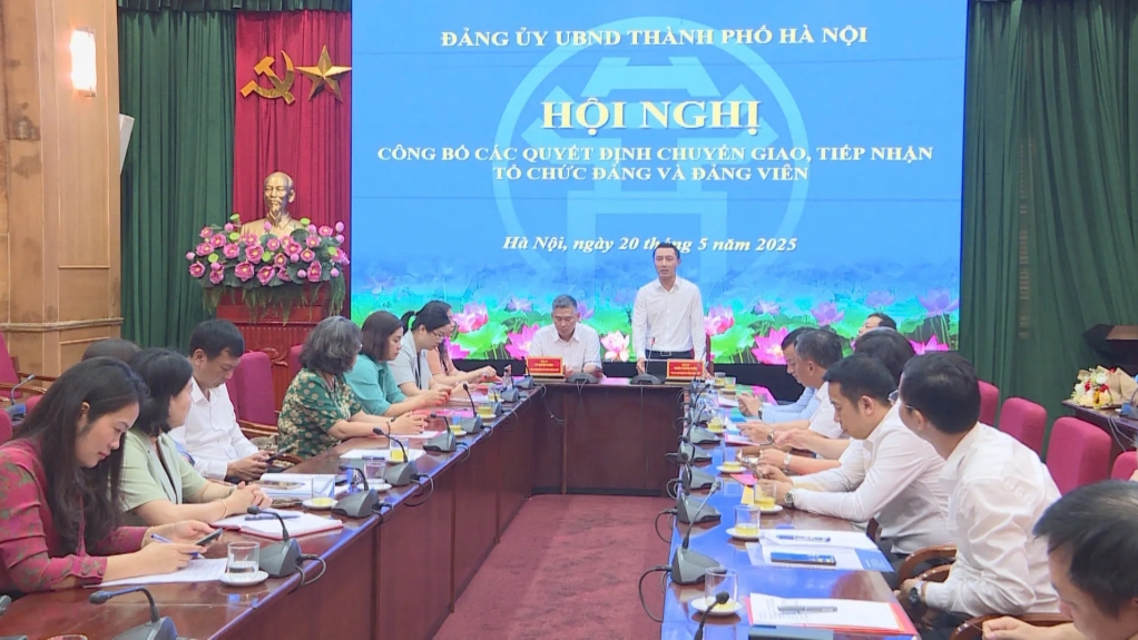 Đảng ủy UBND Thành phố Hà Nội tiếp nhận 4 Đảng bộ Tổng Công ty với 3.372 đảng viên