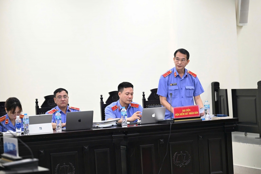 Cựu vụ phó Nguyễn Lộc An bị đề nghị 12 - 13 năm tù