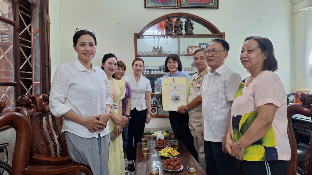 Phường Cửa Nam tổ chức nhiều hoạt động thiết thực kỷ niệm 78 năm ngày Thương binh - Liệt sĩ