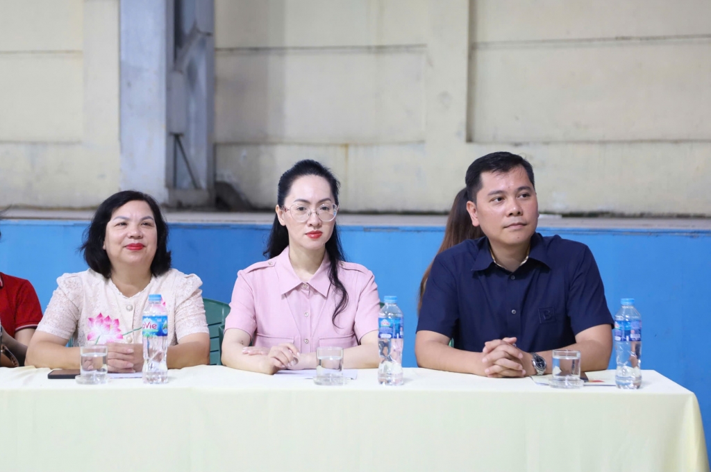 Khai mạc giải Pickleball chào mừng thành công Đại hội đại biểu Đảng bộ phường Hồng Hà lần thứ I Khai mạc giải Pickleball chào mừng thành công Đại hội đại biểu Đảng bộ phường Hồng Hà lần thứ I