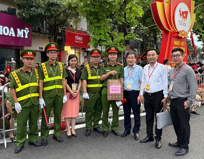 Phường Cửa Nam động viên các lực lượng phục vụ trực tiếp Lễ diễu binh, diễu hành Phường Cửa Nam động viên các lực lượng phục vụ trực tiếp Lễ diễu binh, diễu hành